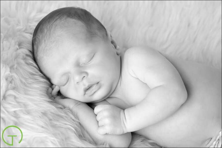 Ann-Arbor-Newborn-Portraits_04